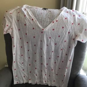 Heart themed v neck t-shirt
